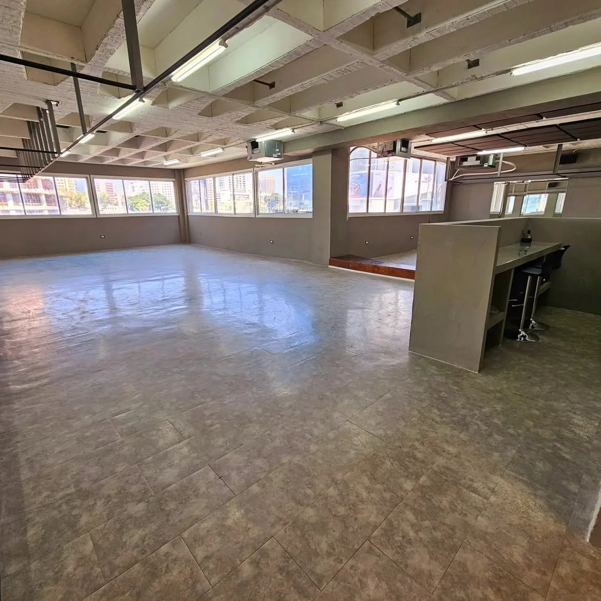 KK Dance Gallery studio