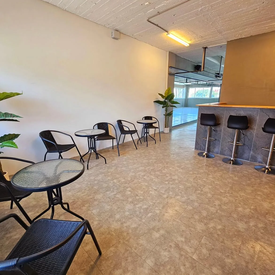KK Dance Gallery studio